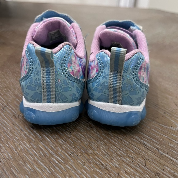 Frozen Light Up Sneakers - Picture 6 of 8